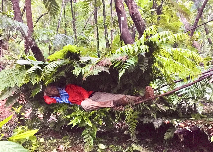 Overnight island survival training Hawaii